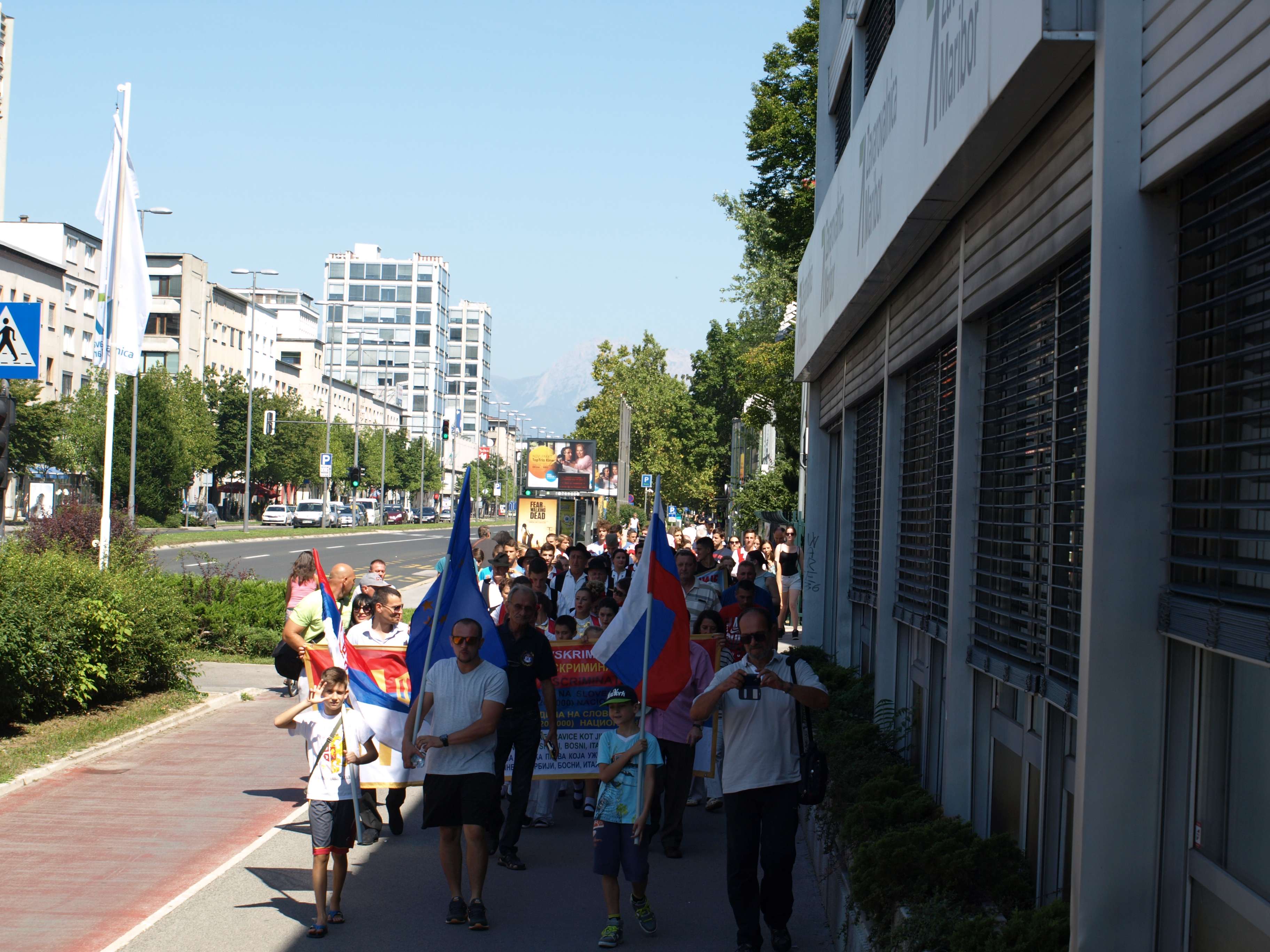 ZAŠTO POSTOJI AMBASADA SRBIJE U SLOVENIJI i šta radi njezin ambasador Aleksandar Radovanović